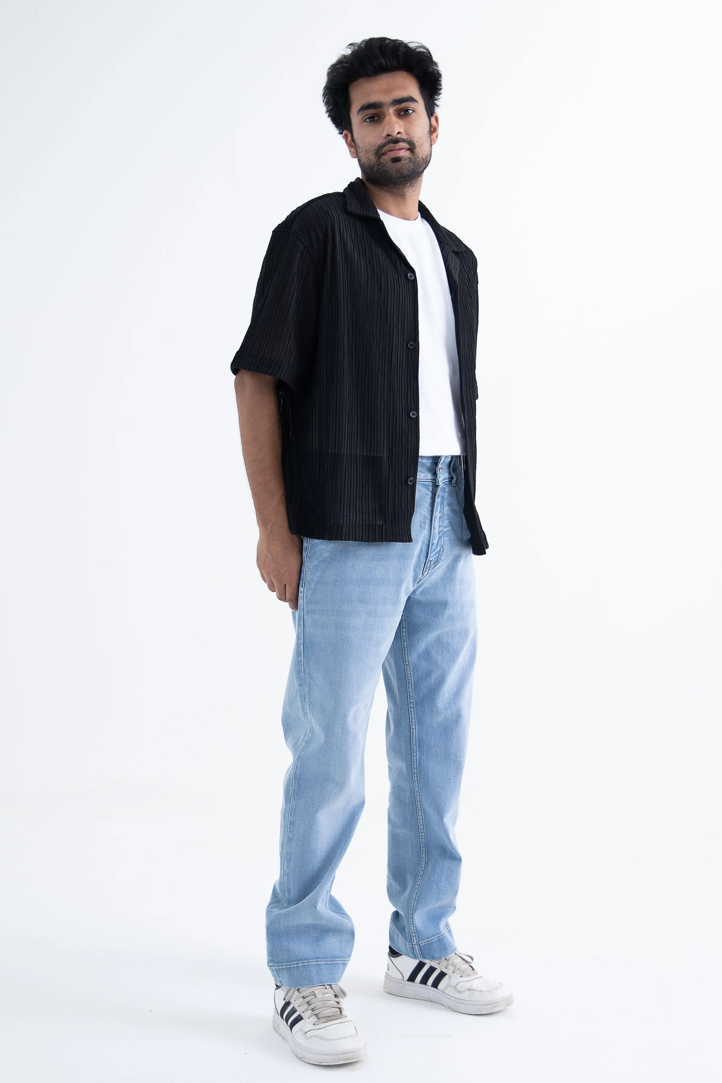 Move Easy Straight Jeans: Light Blue