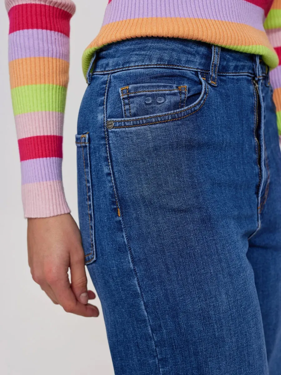 Nuparis Cropped Jeans - Mid Blue