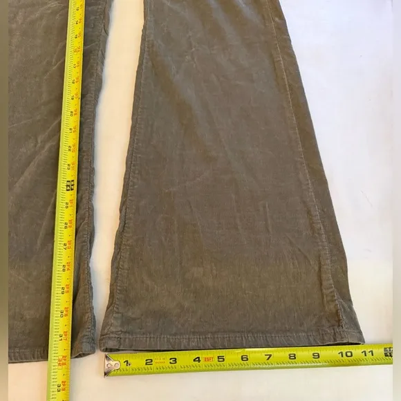NWOT $98 WE THE FREE Free People 29x32” Jayde Corduroy Flare Jeans High Rise