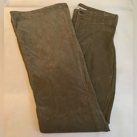 NWOT $98 WE THE FREE Free People 29x32” Jayde Corduroy Flare Jeans High Rise