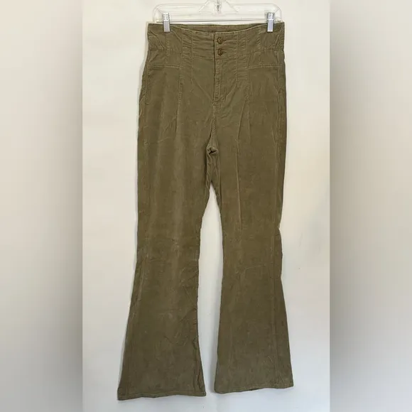 NWOT $98 WE THE FREE Free People 29x32” Jayde Corduroy Flare Jeans High Rise