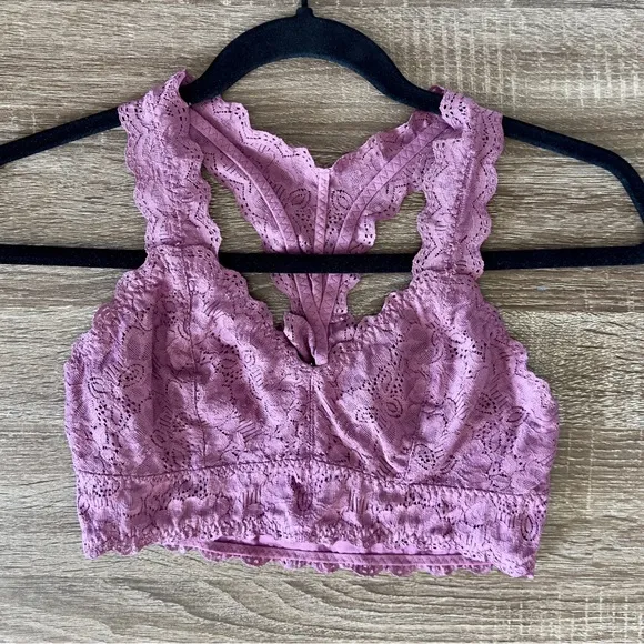NWOT Felina Jezebel Lace Bralette Sweetheart Neckline Bras Black White Gray Pink