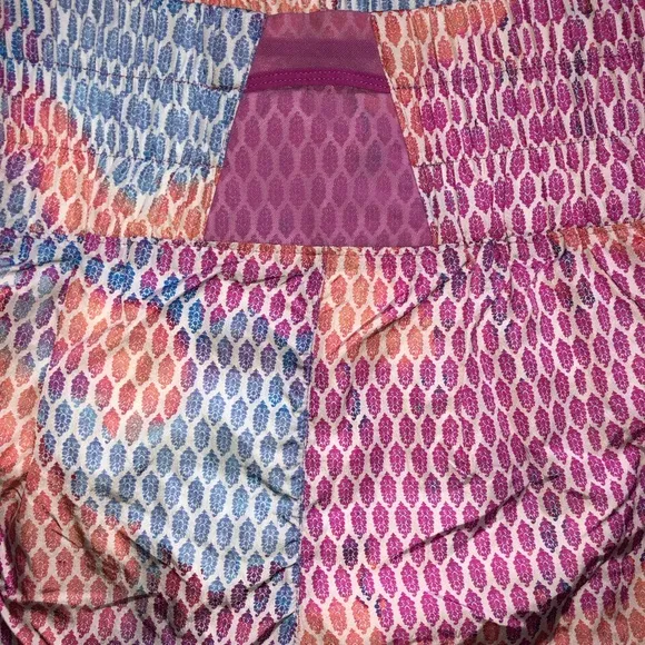 NWOT The way home printed shorts by Free People Movement in size Medium