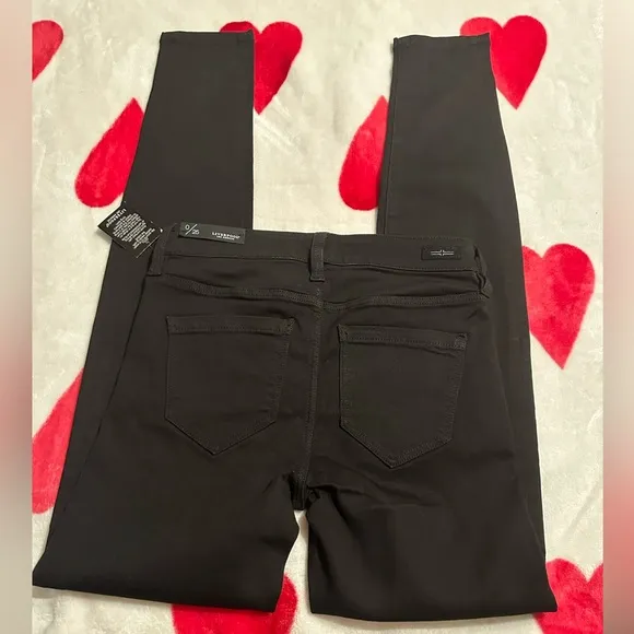 NWT Liverpool Los Angeles Abby  Liverpool Ankle Skinny Black Jeans