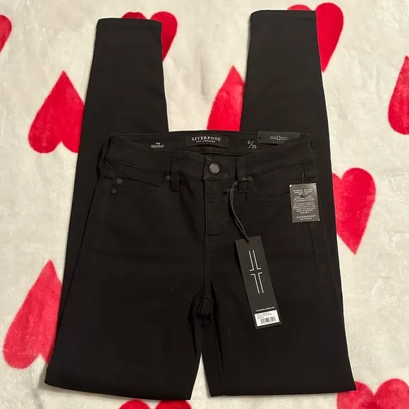 NWT Liverpool Los Angeles Abby  Liverpool Ankle Skinny Black Jeans