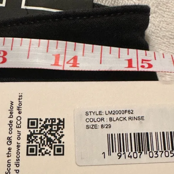 NWT Liverpool Los Angeles Abby  Liverpool Ankle Skinny Black Jeans