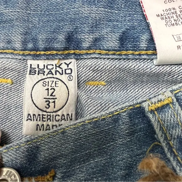 NWT Lucky Brand, Easy Rider Relaxed boot cut jeans size 32