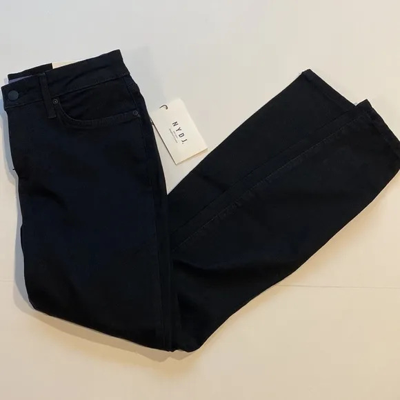 NYDJ SZ 10 Black Denim Skinny Jeans New D31