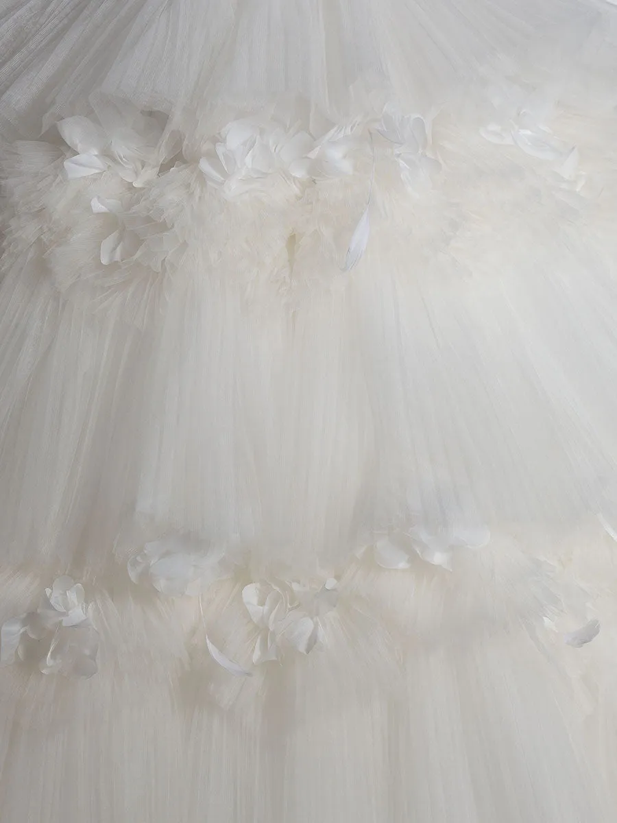 Off Shoulder Floor Length Layered Ruffles Ball Gown Elegant Wedding Dress YW241005
