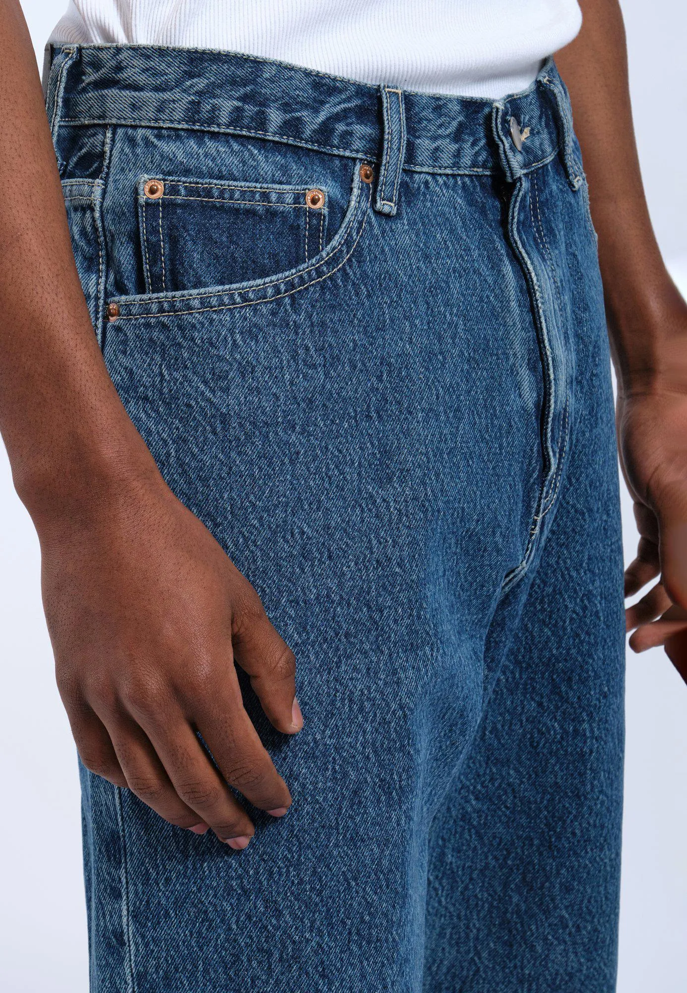 Omar Shorts - Stream Mid Retro