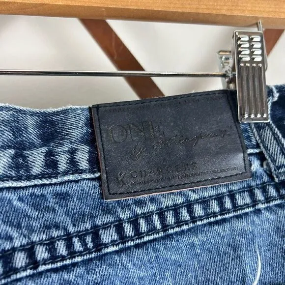 ONE TEASPOON Chargers Distressed Shorts Size 25 GUC P492