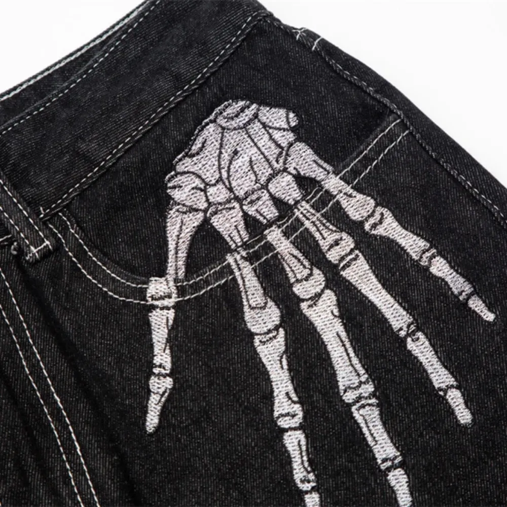 "Dark Skeleton Embroidery Baggy" Jeans