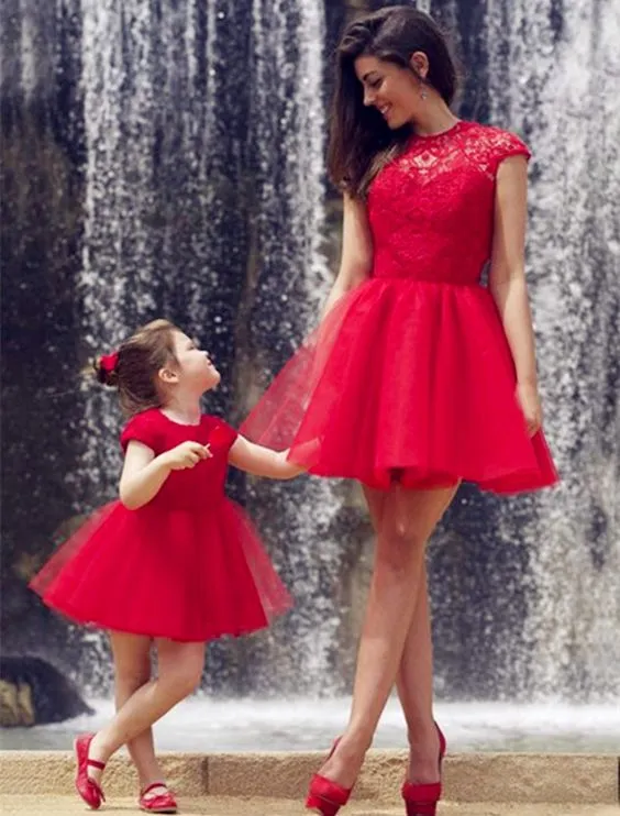 red mother and daughter matching dresses lace appliqué short prom dresses vestido de festa(price is for both dresses)