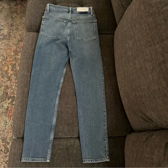 Re/Done Revolve 90s High Rise Ankle Crop Jeans in Mid 70s