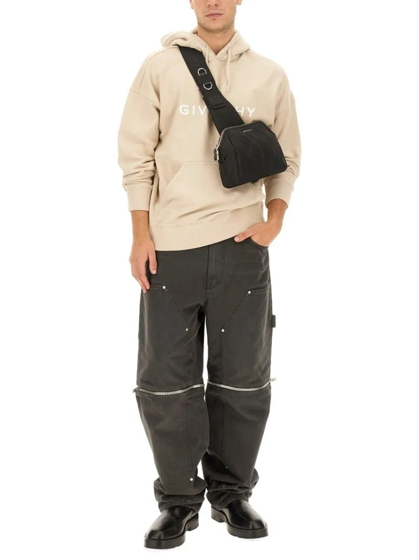 Relaxed Fit Black Jeans