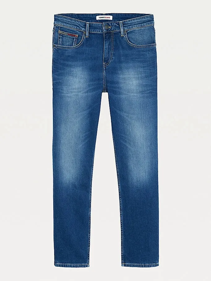 Relaxed Straight Jeans in Wilson