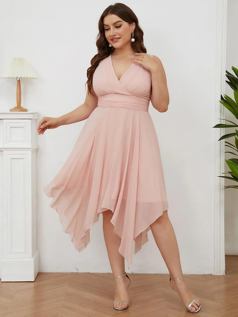 Robe courte en mousseline rose à ourlet irrégulier