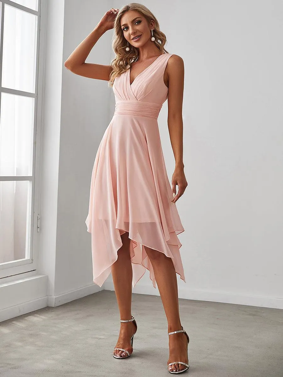 Robe courte en mousseline rose à ourlet irrégulier