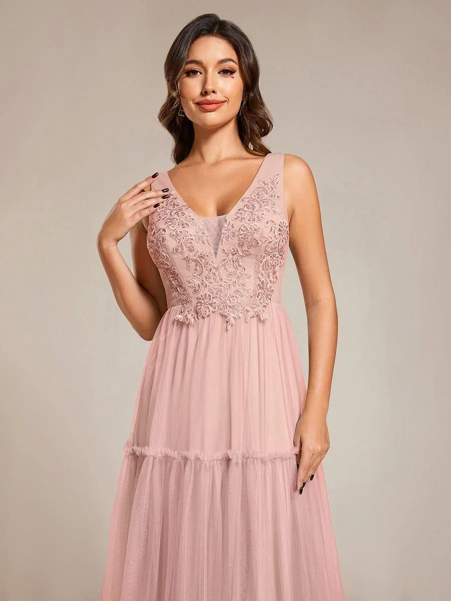 Robe de soirée en tulle transparent sans manches avec appliques