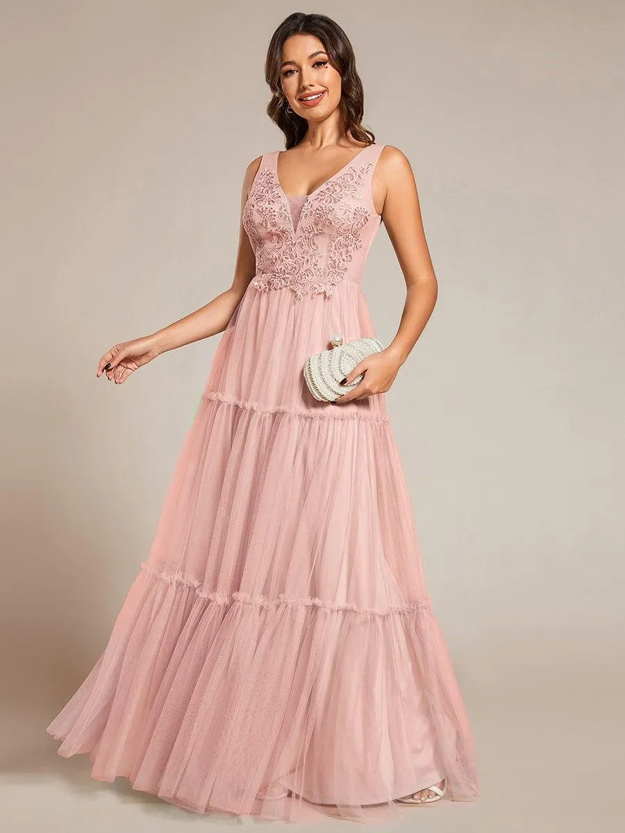 Robe de soirée en tulle transparent sans manches avec appliques