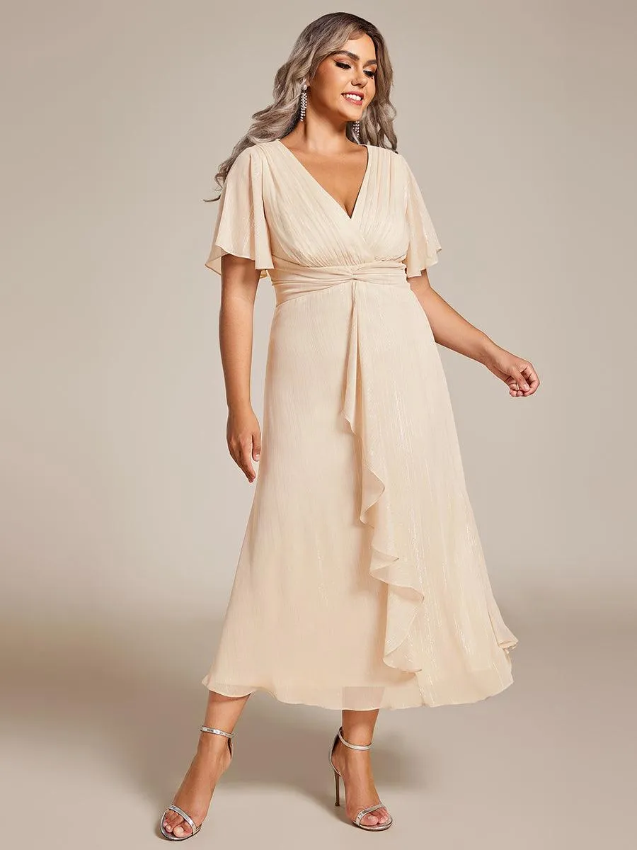 Robe d'invité de mariage mi-longue trapèze à manches courtes et paillettes de grande taille avec ourlet à volants
