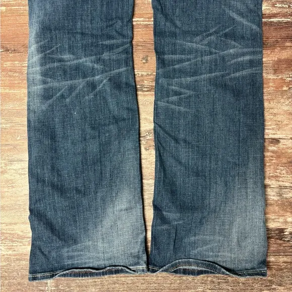 Rock Revival | VGUC Blake Easy Boot Distressed Embellished Jeans, Size 32
