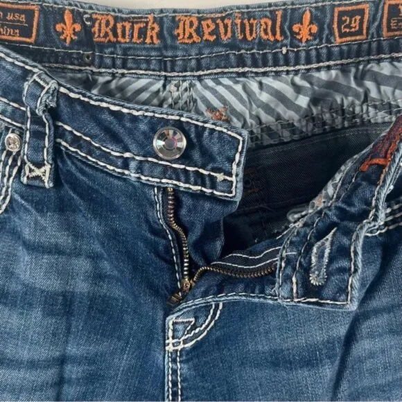 ROCK REVIVAL Vivian Easy Boot Distressed Rhinestone Embroidered Jeans Size 29
