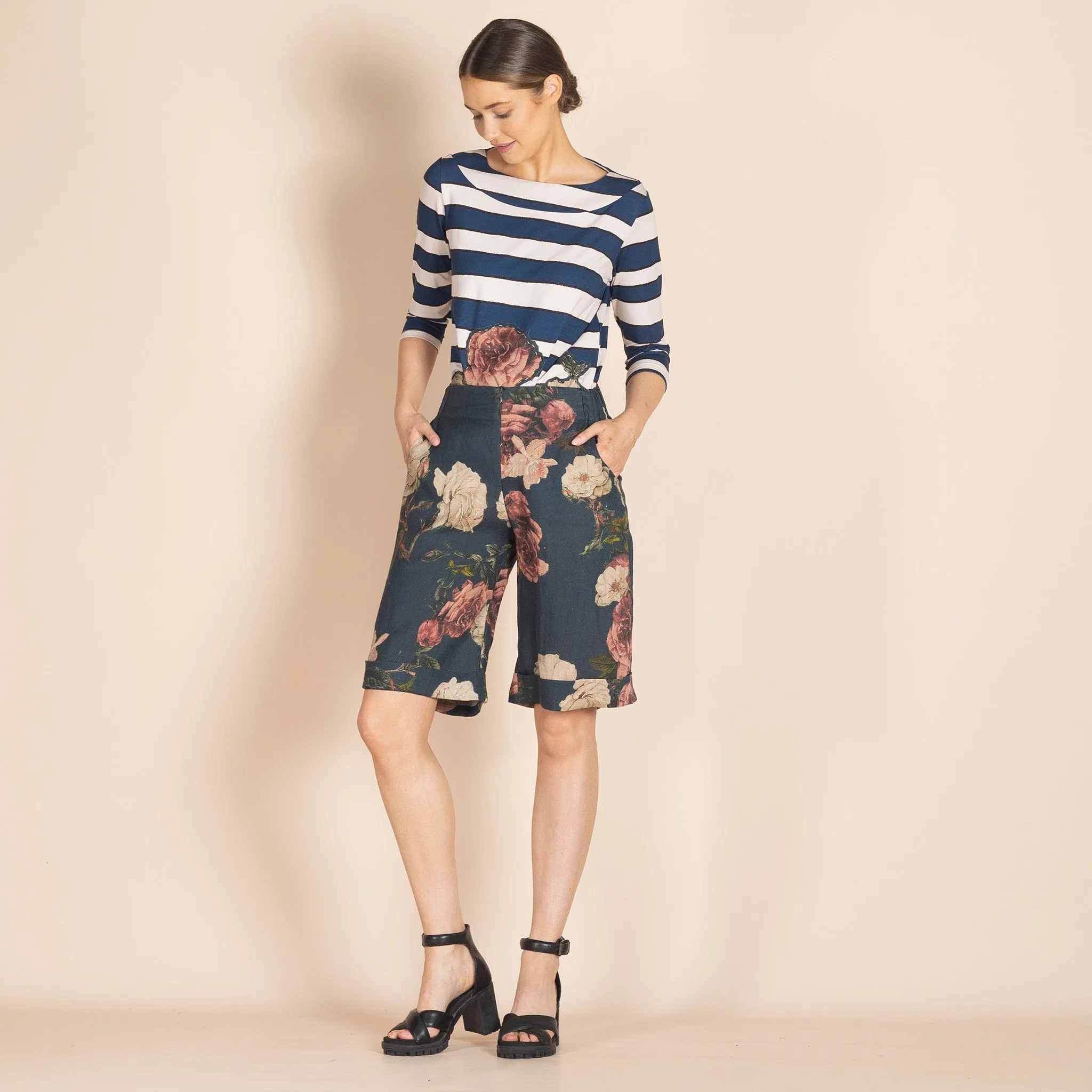 roses mariner shorts