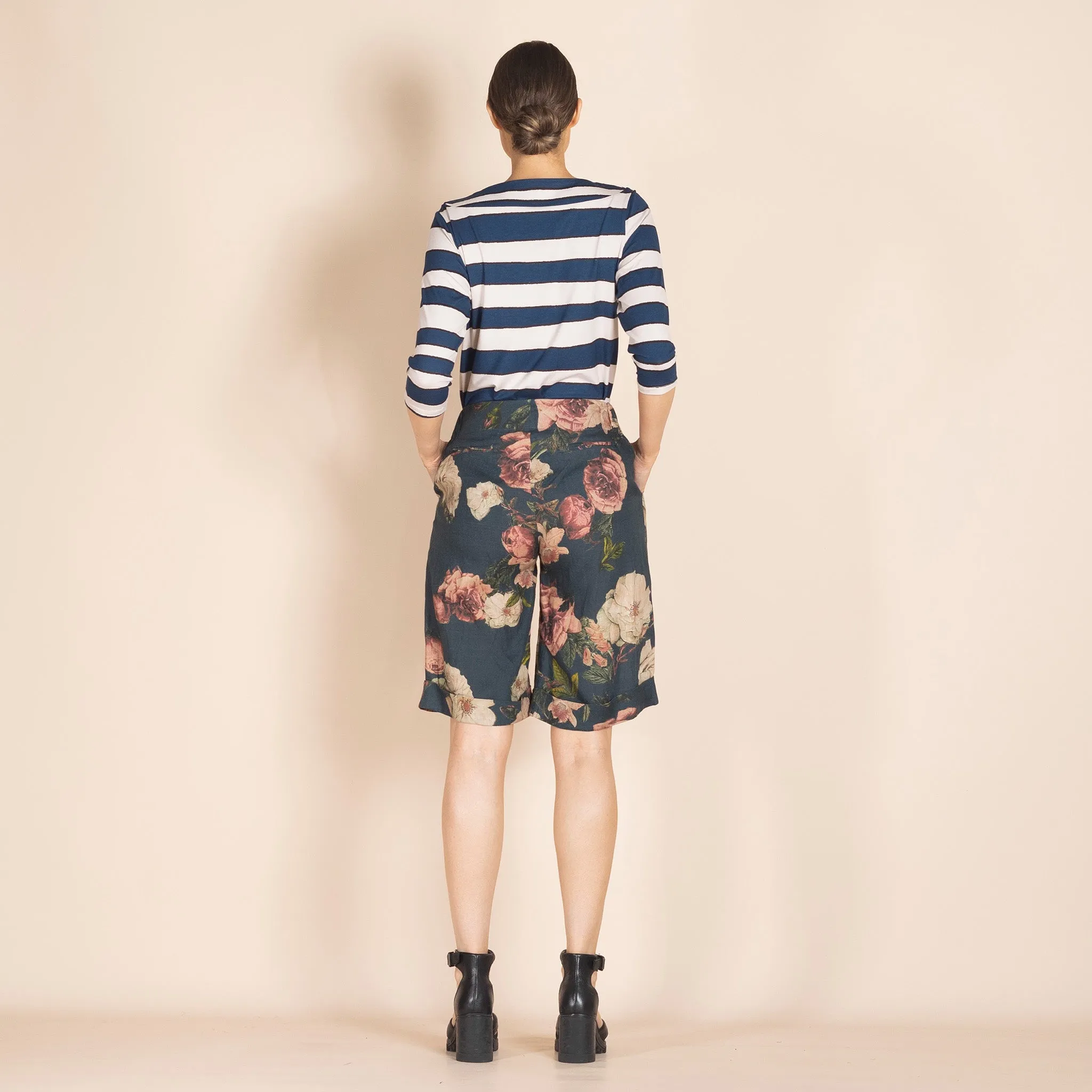 roses mariner shorts