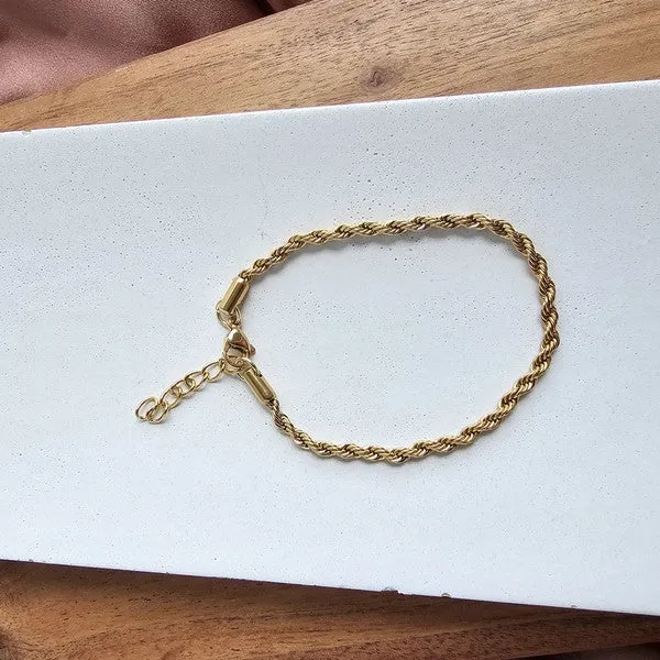 Spiffy & Splendid Luxe Gold Rope Bracelet