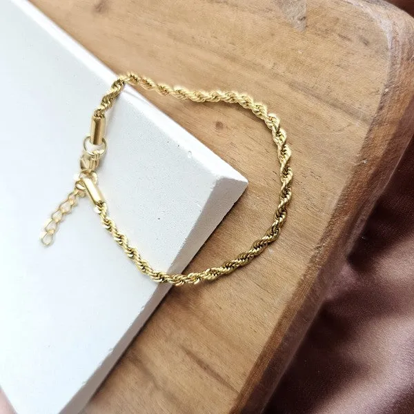 Spiffy & Splendid Luxe Gold Rope Bracelet