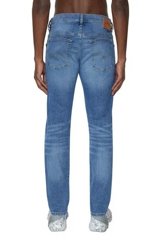 Stretch Denim Tapered Jeans for Everyday Comfort – James