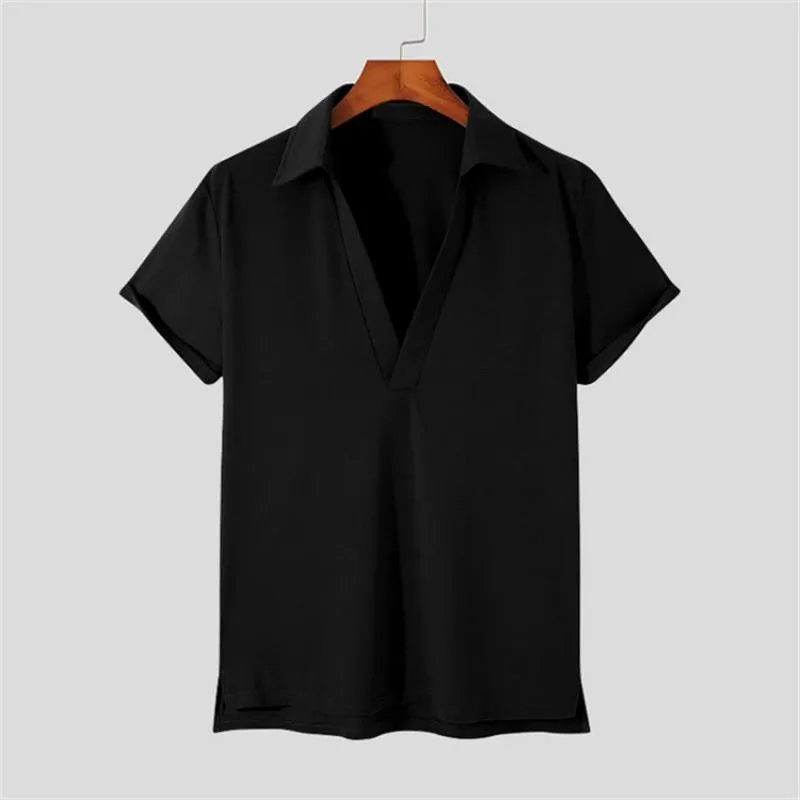 T-Shirt vintage uni à col en V profond