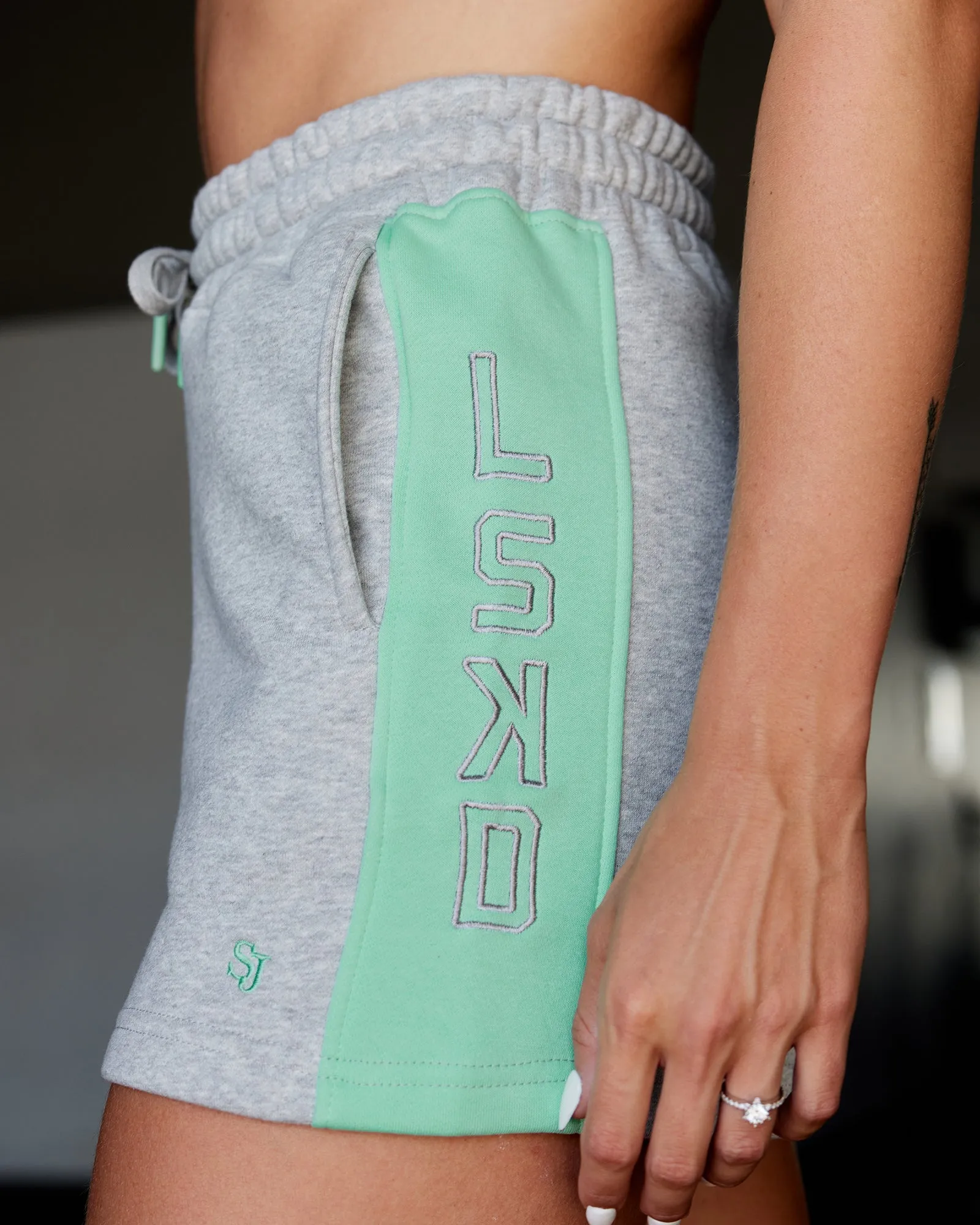 Tenacity Lounge Short - Light Grey Marle-Ice Green