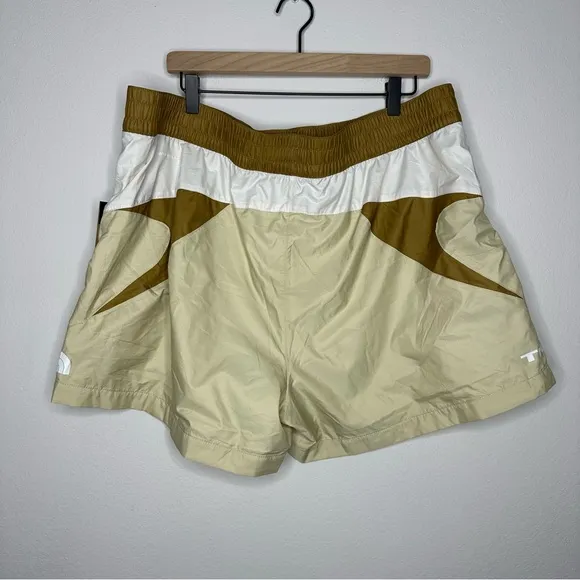 The North Face X Shorts Womens XXL Yellow Outdoors