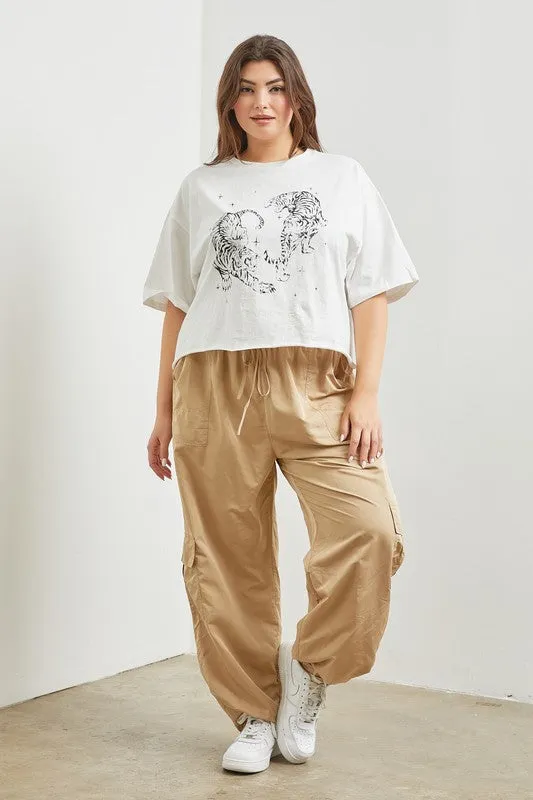 Tiger Graphic Cropped T-Shirt
