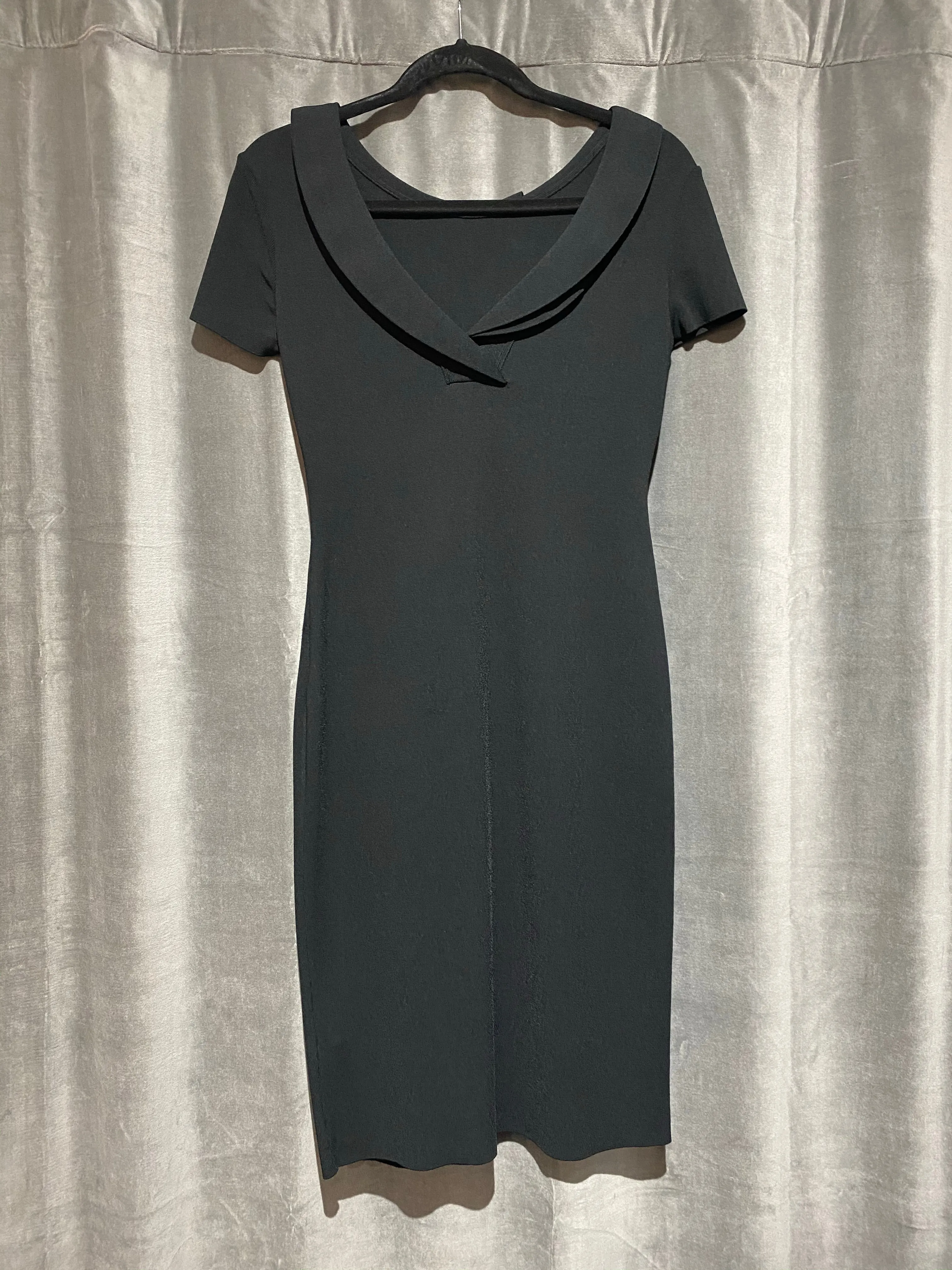 Valentino Black Stretch Midi Cap Sleeve Dress