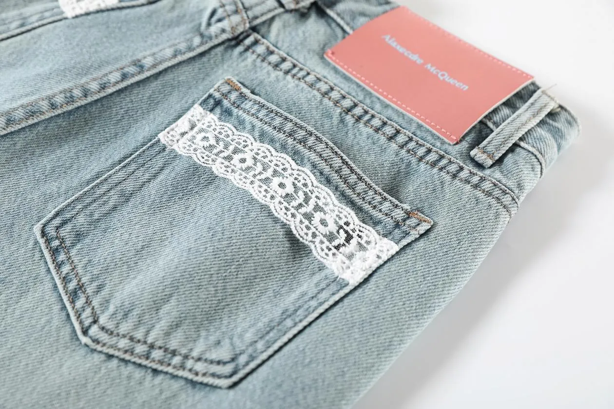 Women’s Ankle Cut Capri Jean with Cuffed Hem for a Trendy Look