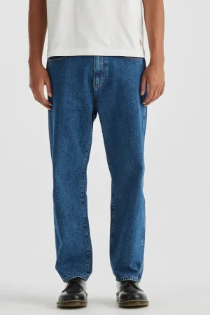 WRANGLER SLACKER RELAXED JEAN - RISING INDIGO