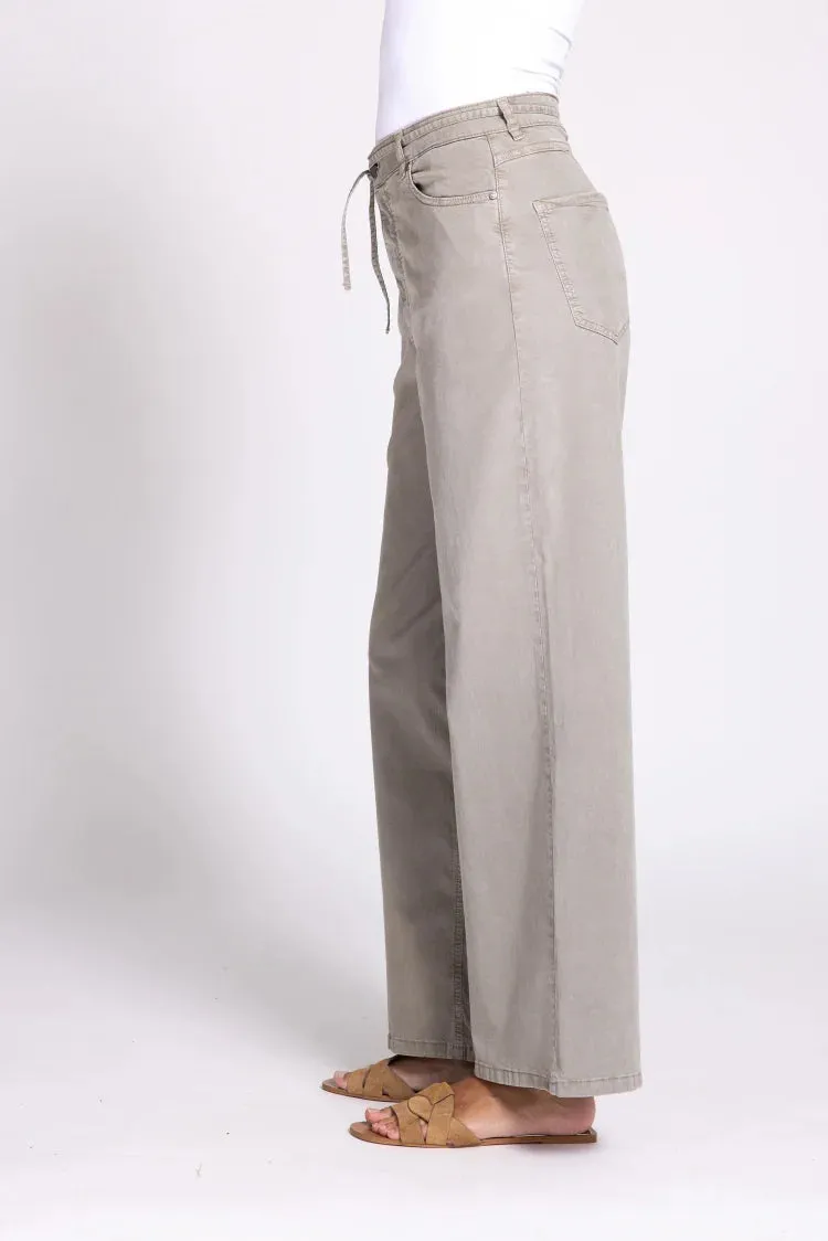 Zhrill | RENZE - Wide Leg Jeans | 227 olive